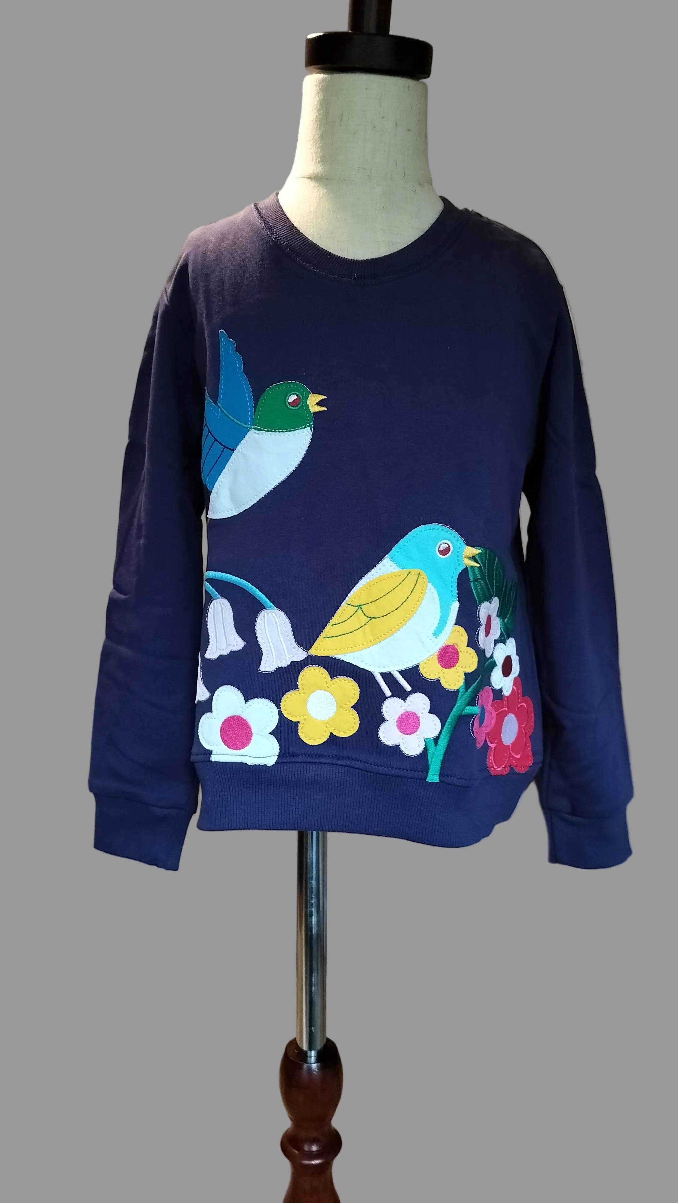 Berry Bush Bramble Pullover Top